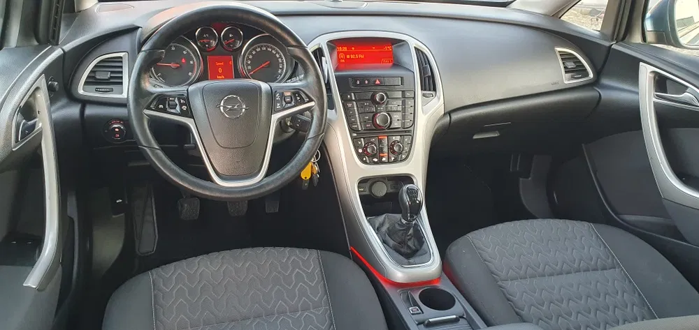 Opel Astra J Facelift 1.7CDTI 2014